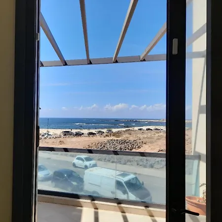 Cotillosurfview Apartment
