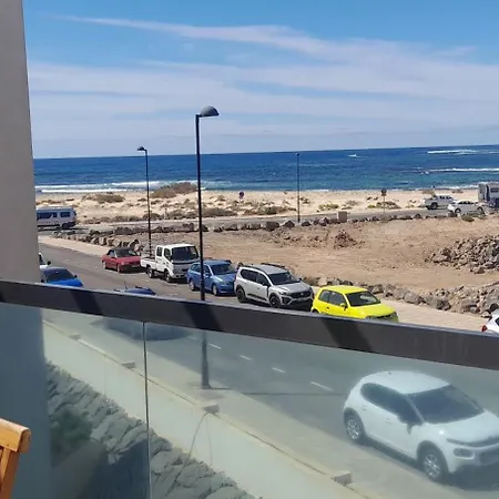 Cotillosurfview Apartment *